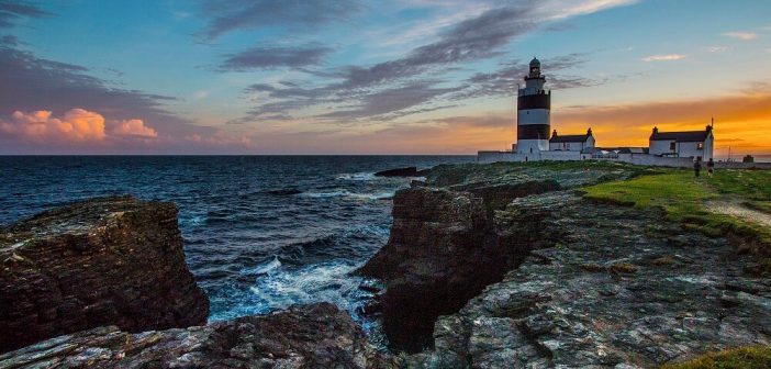 Hook Head lighthouse and surrounding area